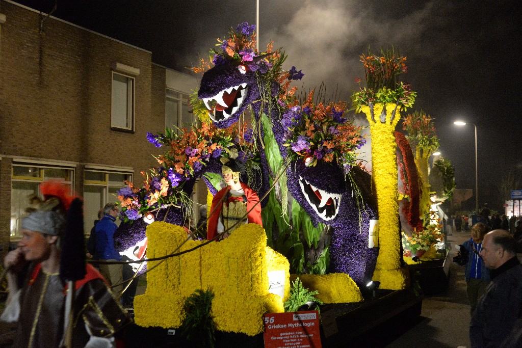 ../Images/Verlicht bloemencorso 2018 090.jpg